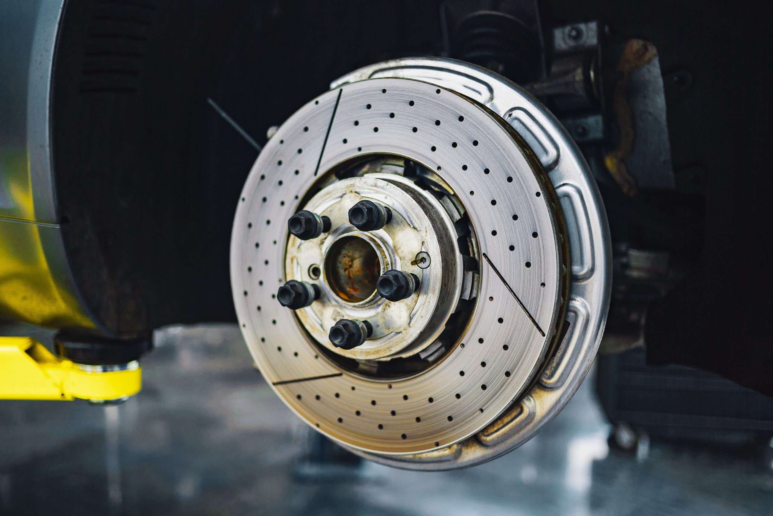 brake pads and brake disk replacement